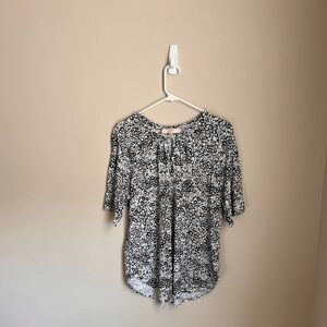 LOFT Black and White Patterned Blouse